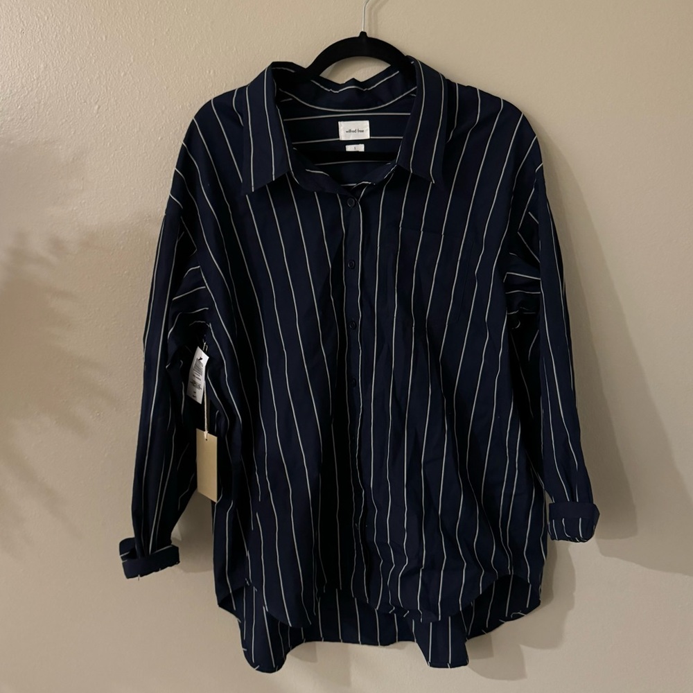 Aritzia Wilfred Free Relaxed Button Up